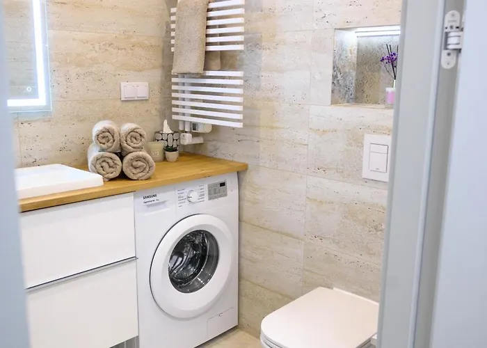 Miamare Dziwnow - Komfort Apartment, Panorama, Beach, Pool & Wellness Apartment *